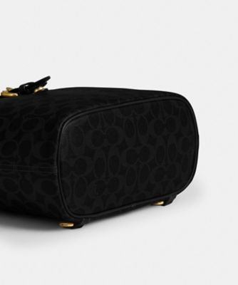 パス バックパック・シグネチャー キャンバス | COACH/コーチ | 三越